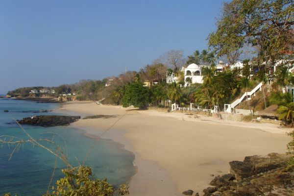 Contadora Island Day Pass at Playa Cacique +  Ferry boat