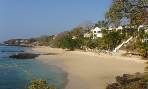 Contadora Island Day Pass at Playa Cacique +  Ferry boat