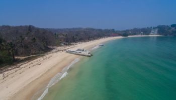 Contadora Island Day Pass at Playa Larga +  Ferry boat