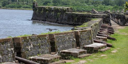 Venas Azules and San Lorenzo Fort