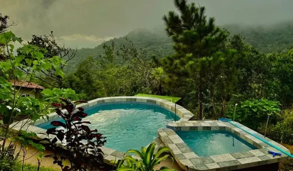 Day pass at Hacienda Mi Montañita