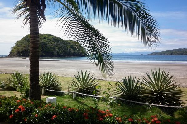 Playa Venao, Pedasí, Los Santos, Azuero, Panamá. De Inzay20 - Trabajo propio, CC BY-SA 3.0, https://commons.wikimedia.org/w/index.php?curid=26579470